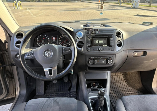 Volkswagen Tiguan cena 67900 przebieg: 147000, rok produkcji 2015 z Łódź małe 92